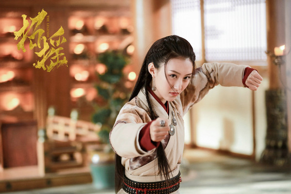 《招摇》怪力少女路十七上线,高萌甜心张鑫演技获赞