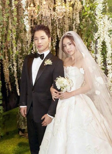 闵孝琳太阳办婚礼,BIGBANG终合体,GD激动掩面抹泪
